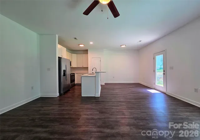 5th image of 1121 Cleveland Ave, Gastonia, NC 28052 | MLS# 4414991