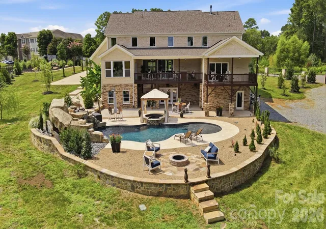 Photo 4 of Single family home for sale at 1920 Marlin Dr, Clover, SC 29710 | MLS# 4414993 | Listing updated on 2026-09-05