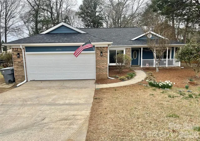 Photo 37 of Single family home for sale at 6836 Pin Oak Ct, Charlotte, NC 28226 | MLS# 4415035 | Listing updated on 2026-09-01