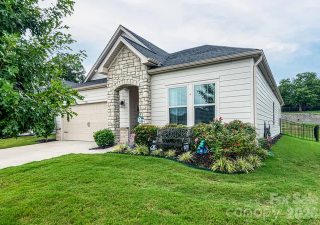 3rd image of 5134 Turtle Creek Dr, Denver, NC 28037 | MLS# 4415062