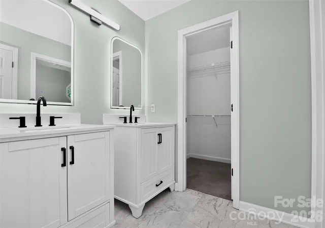 5th image of 4015 Thistledown Ct, Charlotte, NC 28269 | MLS# 4415073