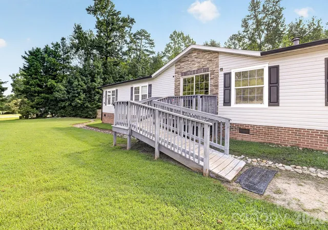 2nd image of 409 Helton Rd, Cherryville, NC 28021 | MLS# 4415093