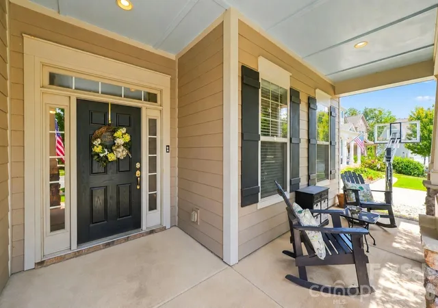 2nd image of 5009 Lydgate Dr, Waxhaw, NC 28173 | MLS# 4415096