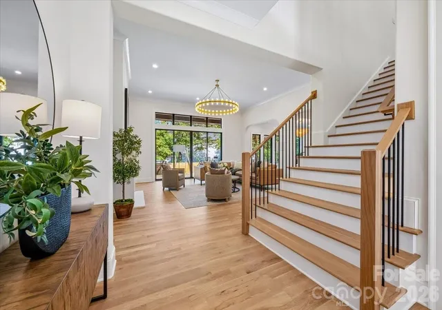 Photo 3 of Mansion for sale at 4635 Water Oak Rd, Charlotte, NC 28211 | MLS# 4415102 | Listing updated on 2026-09-05