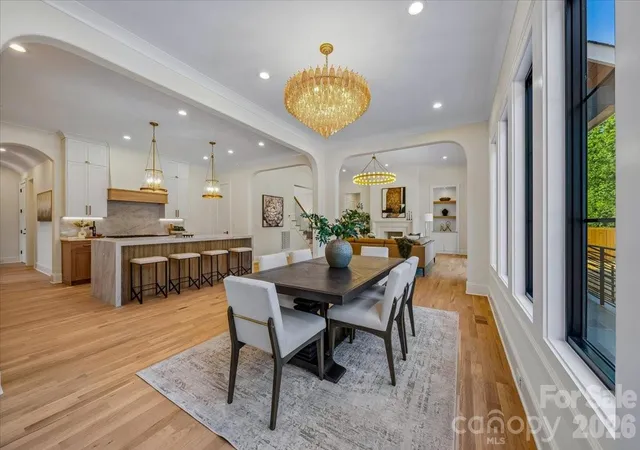 Photo 4 of Single family home for sale at 4635 Water Oak Rd, Charlotte, NC 28211 | MLS# 4415102 | Listing updated on 2026-10-29