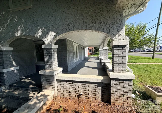 4th image of 2709 N Main Ave, Newton, NC 28658 | MLS# 4415112