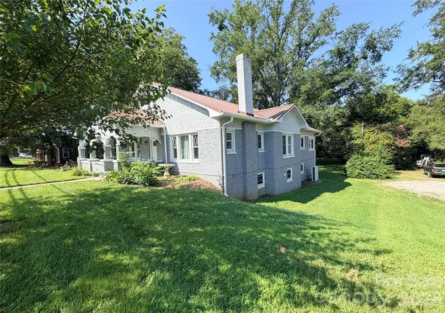 5th image of 2709 N Main Ave, Newton, NC 28658 | MLS# 4415112