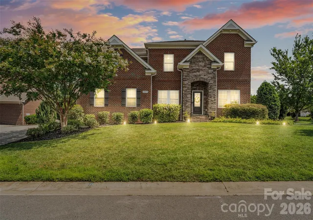2nd image of 2604 Mchanna Pt, Fort Mill, SC 29708 | MLS# 4415114