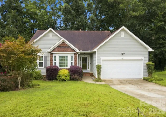 1st image of 439 Glencrest Dr, Stanley, NC 28164 | MLS# 4415116