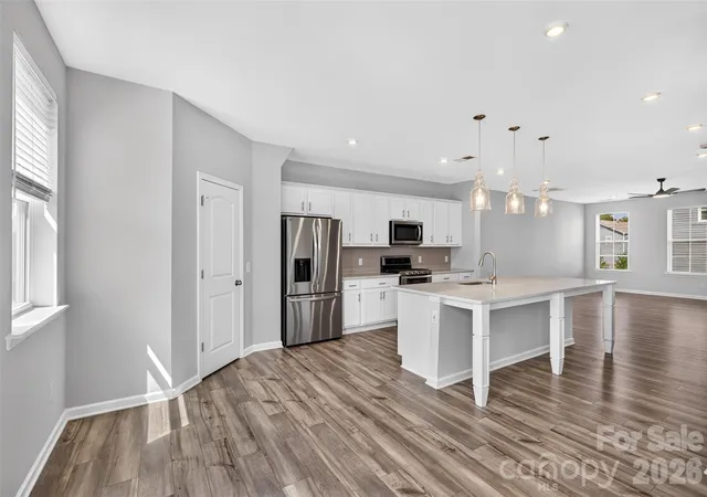 4th image of 6981 Waterstone Dr, Sherrills Ford, NC 28673 | MLS# 4415129