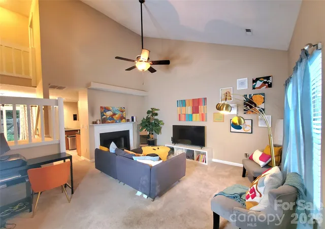 Photo 2 of Townhouse for sale at 3840 Mosscroft Ln, Charlotte, NC 28215 | MLS# 4415146 | Listing updated on 2026-09-24