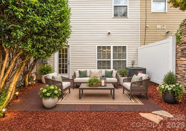 Photo 4 of Townhouse for sale at 1303 Smokey Quartz Ln #132, Fort Mill, SC 29708 | MLS# 4415147 | Listing updated on 2026-10-01