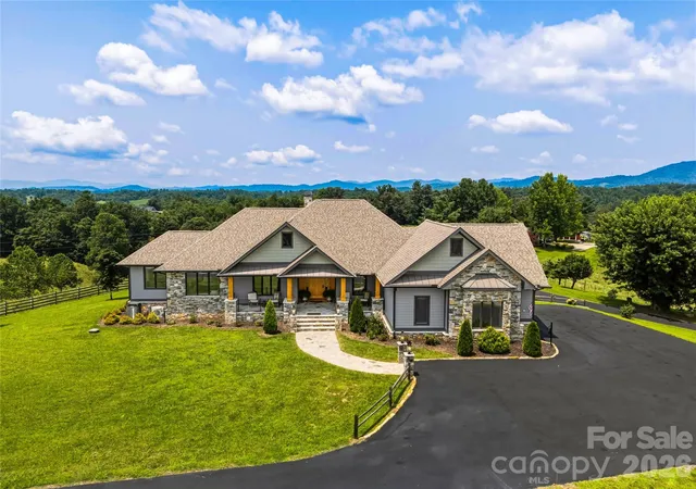 Photo 4 of Single family home for sale at 360 Turkey Branch Rd, Mars Hill, NC 28754 | MLS# 4415152 | Listing updated on 2026-08-20