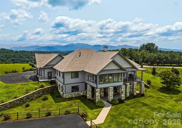 Photo 5 of Single family home for sale at 360 Turkey Branch Rd, Mars Hill, NC 28754 | MLS# 4415152 | Listing updated on 2026-08-20