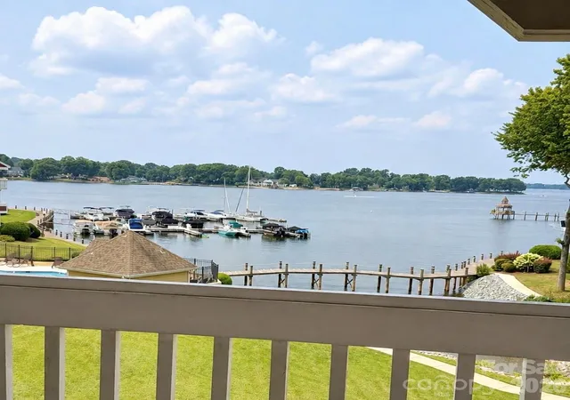1st image of 845 Southwest Dr, Davidson, NC 28036 | MLS# 4415168