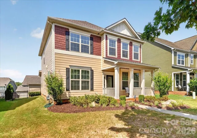 Photo 2 of Single family home for sale at 1052 Delridge St #985, Waxhaw, NC 28173 | MLS# 4415172 | Listing updated on 2026-09-26