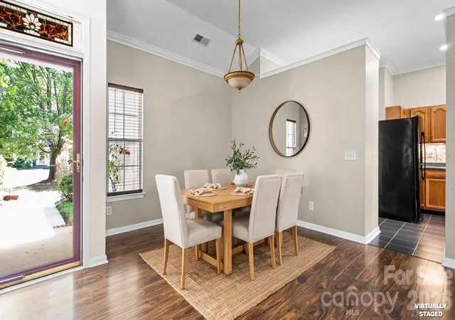 4th image of 11320 Hunters Landing Dr, Charlotte, NC 28273 | MLS# 4415176