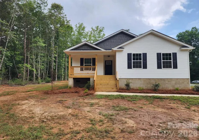 Photo 3 of Sale Pending at 5900 Flamingo Dr #4, Conover, NC 28613 | MLS# 4415177 | Listing updated on 2026-09-30