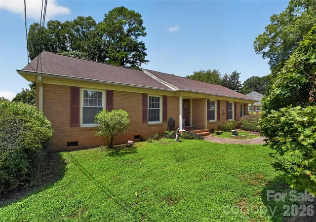 2nd image of 1311 Cambridge St, Gastonia, NC 28054 | MLS# 4415182