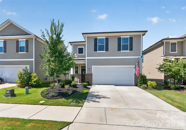 Photo 2 of Single family home for sale at 3033 Eastcott Ave, Monroe, NC 28110 | MLS# 4415183 | Listing updated on 2026-09-22
