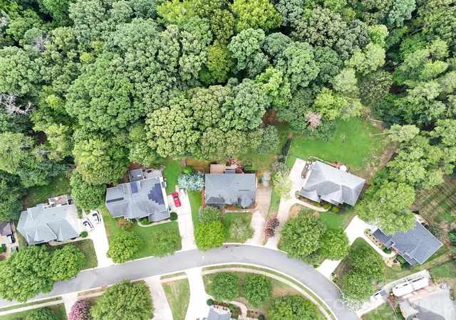 44th image of 4220 Belle Meade Cir, Belmont, NC 28012 | MLS# 4415199