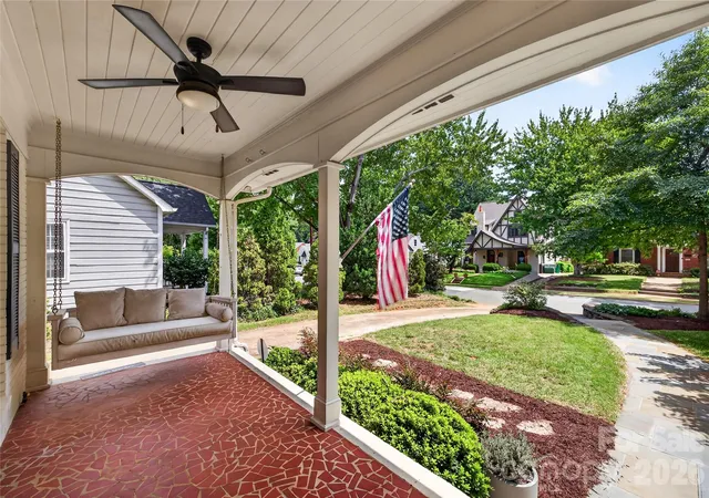4th image of 1911 Club Rd, Charlotte, NC 28205 | MLS# 4415205