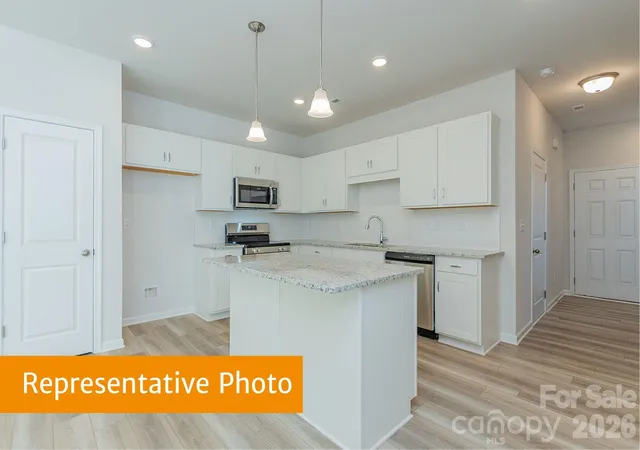 3rd image of 4534 Rib Eye Ln, Charlotte, NC 28215 | MLS# 4415208