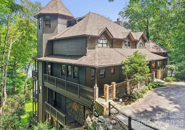Photo 2 of Single family home for sale at 596 W Club Blvd, Lake Toxaway, NC 28747 | MLS# 4415218 | Listing updated on 2026-09-16