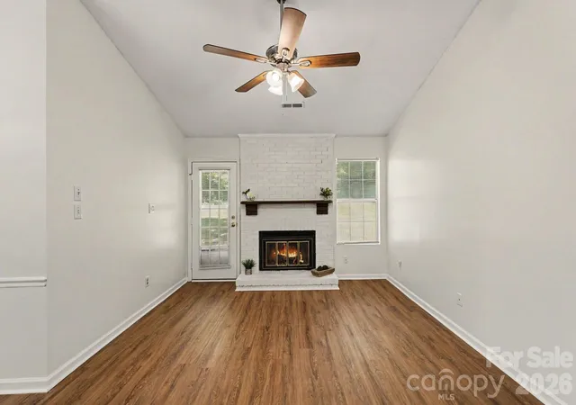 Photo 4 of Single family home for sale at 2208 Pinebrook Cir, Charlotte, NC 28208 | MLS# 4415234 | Listing updated on 2026-10-30