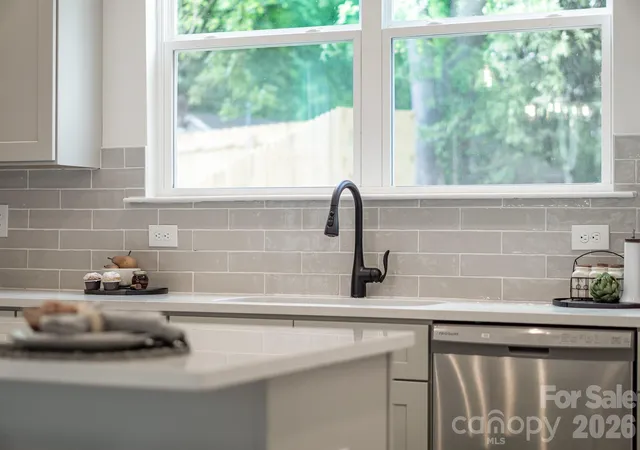 Photo 4 of Single family home for sale at 2025 Bishop Madison Ln #9, Charlotte, NC 28216 | MLS# 4415261 | Listing updated on 2026-10-25