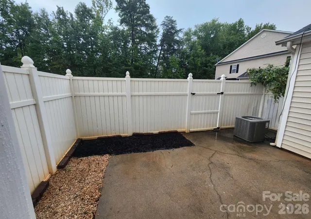 2nd image of 9644 Littleleaf Dr, Charlotte, NC 28215 | MLS# 4415285
