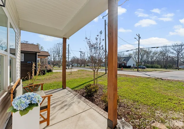 2nd image of 1112 Crawford Rd, Rock Hill, SC 29730 | MLS# 4415296