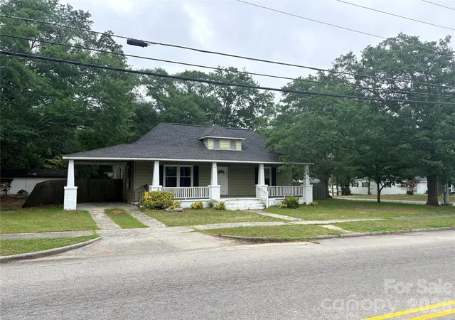 1st image of 102 N Minor St, Kershaw, SC 29067 | MLS# 4415297