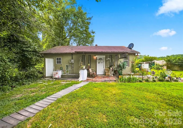 2nd image of 2588 Old Shelby Rd, Hickory, NC 28602 | MLS# 4415305
