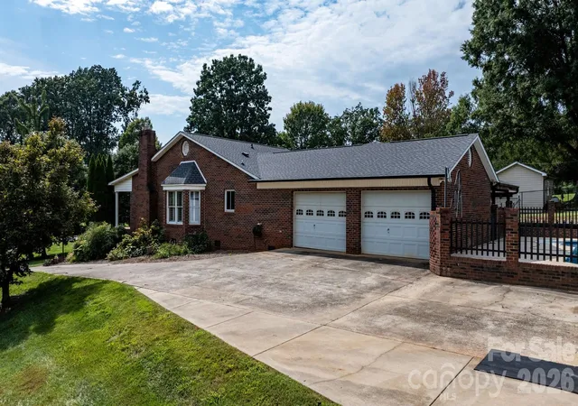 4th image of 1316 Oak Canopy Rd, Lincolnton, NC 28092 | MLS# 4415317