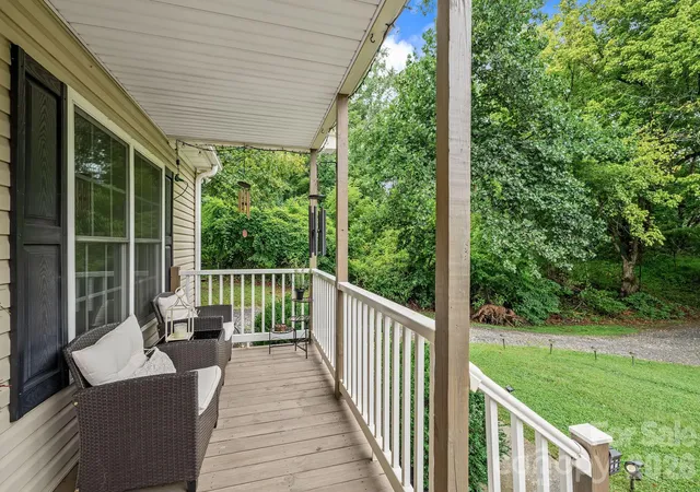 3rd image of 47 Fox Rd, Asheville, NC 28804 | MLS# 4415329
