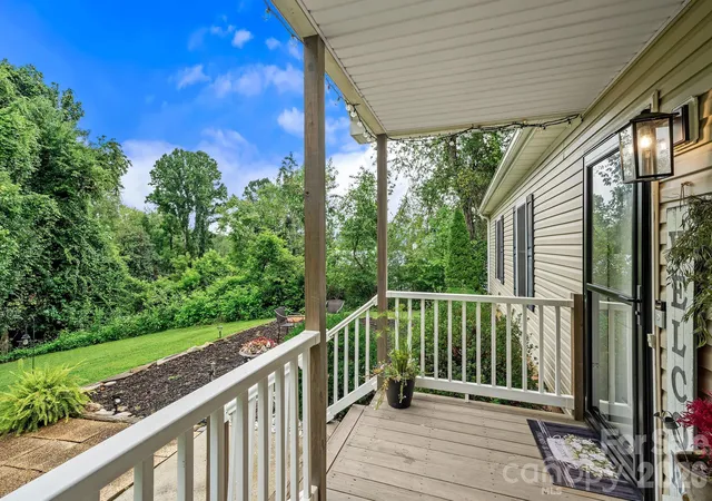4th image of 47 Fox Rd, Asheville, NC 28804 | MLS# 4415329