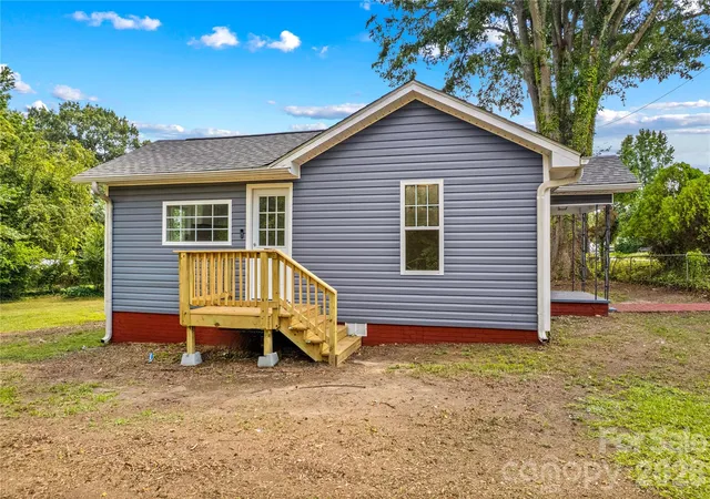 3rd image of 715 N Central Ave, Landis, NC 28088 | MLS# 4415339