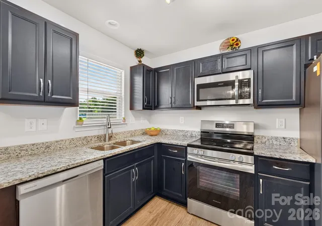 Photo 4 of Single family home for sale at 1425 Springdale Rd, Lancaster, SC 29720 | MLS# 4415341 | Listing updated on 2026-10-17