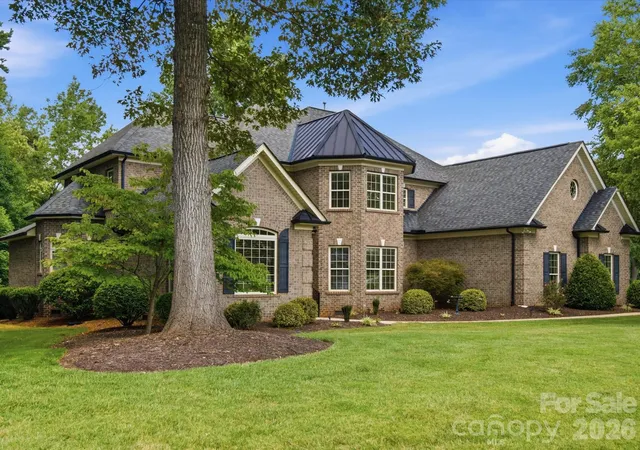 2nd image of 1023 Madras Ct, Davidson, NC 28036 | MLS# 4415353