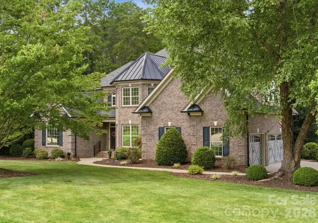 3rd image of 1023 Madras Ct, Davidson, NC 28036 | MLS# 4415353