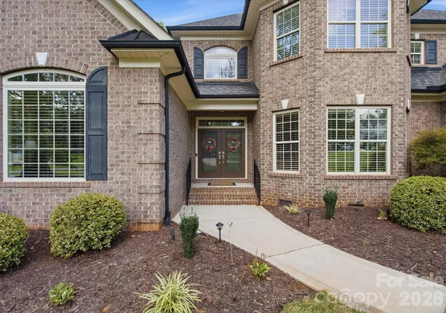 5th image of 1023 Madras Ct, Davidson, NC 28036 | MLS# 4415353