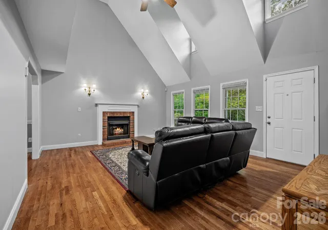4th image of 30 Collenwood Rd, Arden, NC 28704 | MLS# 4415374