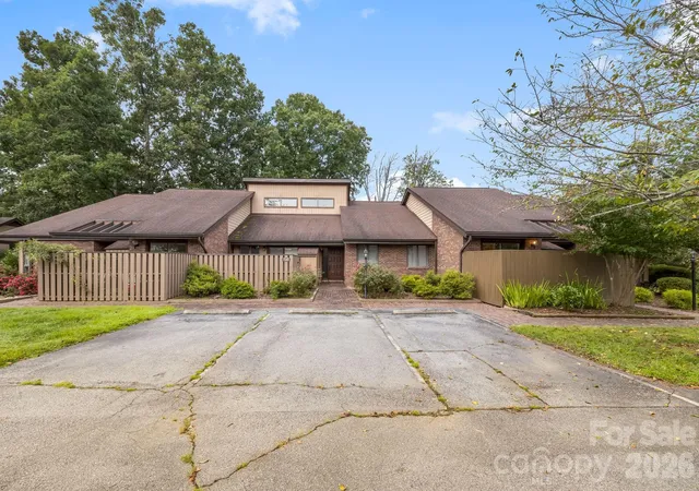 4th image of 15 Moland Dr #A, Etowah, NC 28729 | MLS# 4415379