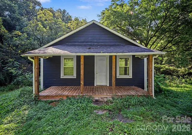 1st image of 3069 Chinook Trl, Lincolnton, NC 28092 | MLS# 4415385