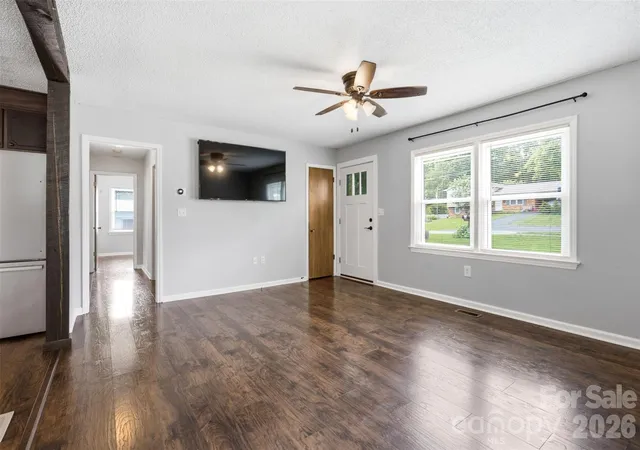 3rd image of 3776 Newhall Dr Nw, Conover, NC 28613 | MLS# 4415388