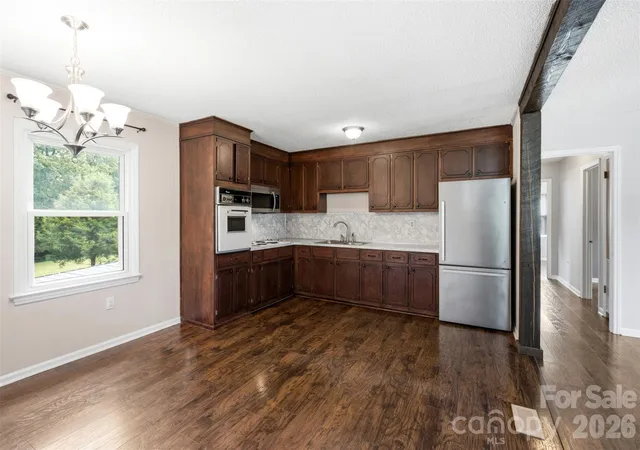 5th image of 3776 Newhall Dr Nw, Conover, NC 28613 | MLS# 4415388