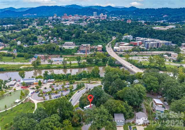 2nd image of 45 Logan Cir, Asheville, NC 28806 | MLS# 4415397