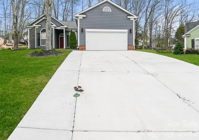 2nd image of 11358 Clayford Rdg, Charlotte, NC 28215 | MLS# 4415407