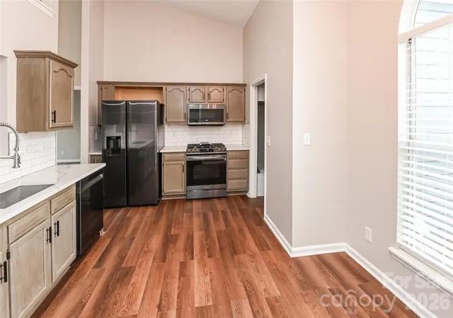 3rd image of 11358 Clayford Rdg, Charlotte, NC 28215 | MLS# 4415407